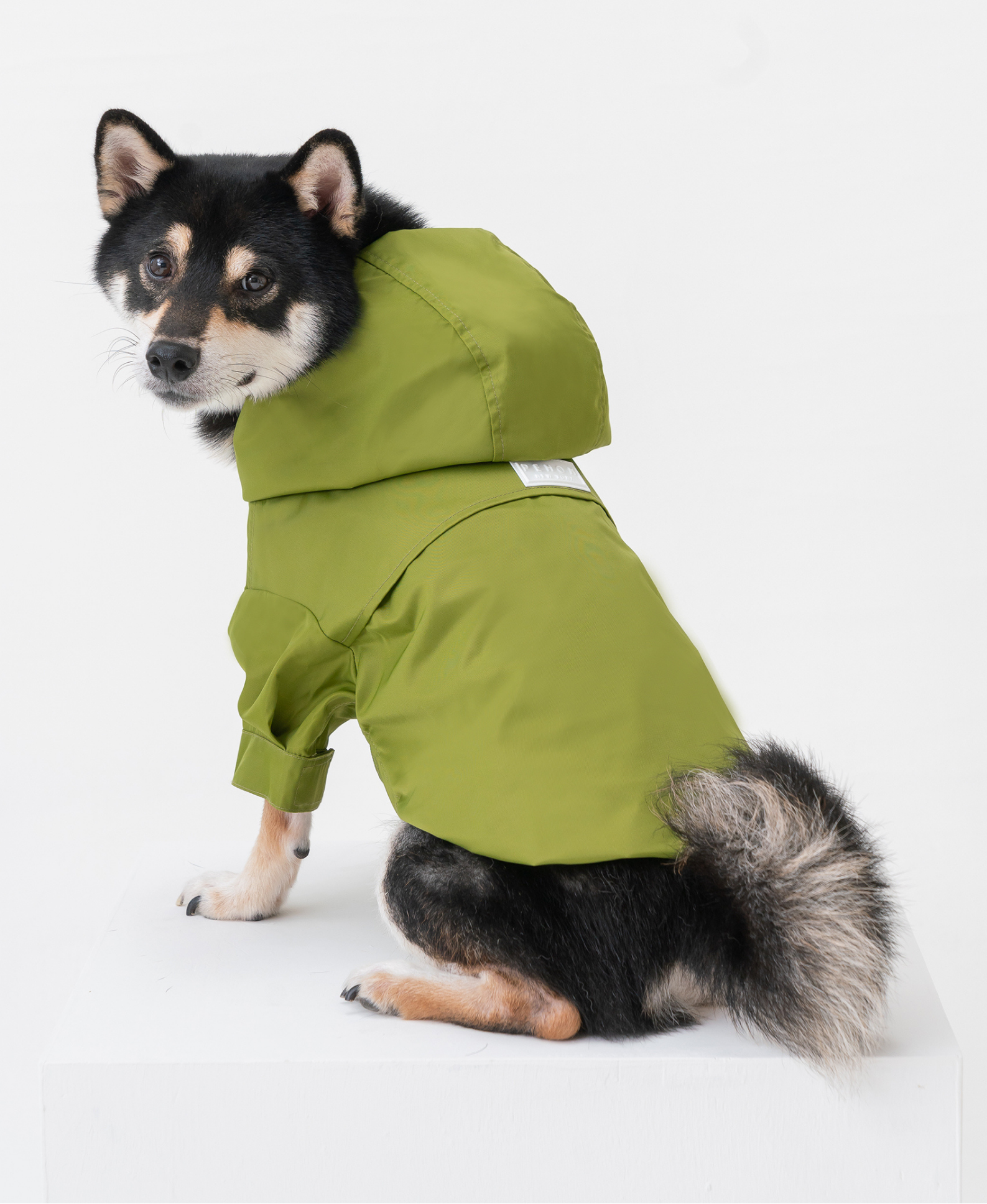 Tribeca Raincoat in Olive